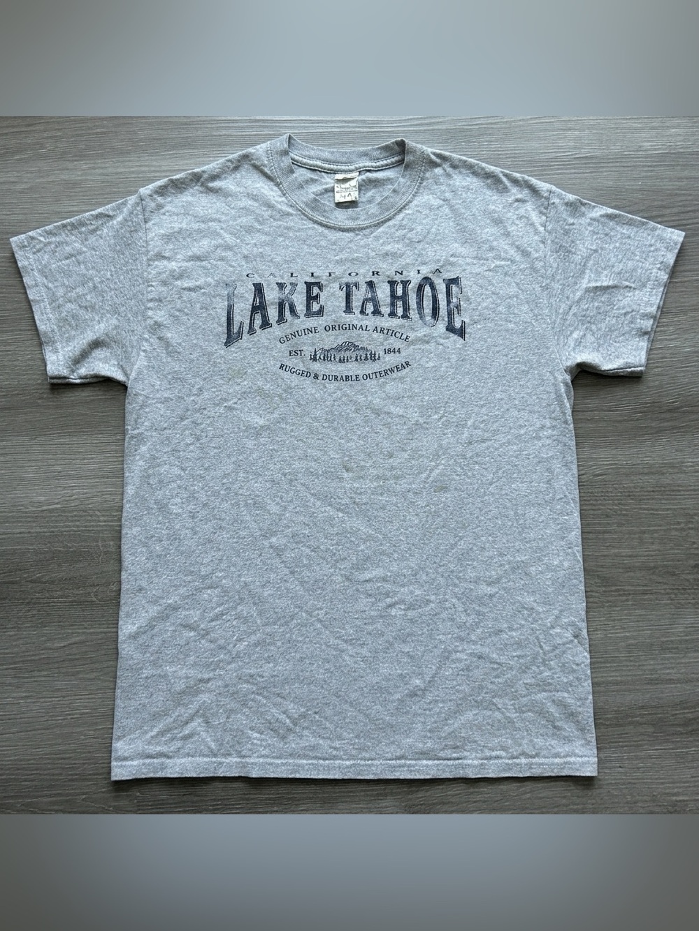Vintage Lake Tahoe Graphic Tee M - Gray Men’s Short Sleeve Shirt